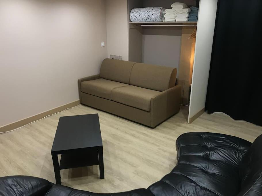 Paisible Logement Tout Equipe Pour 1 A 6 Personnes Ebersheim Dış mekan fotoğraf